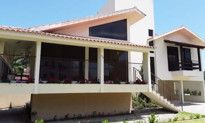 Antonio Carlos Casa | Parque Aquatico, Cachoeira, Praia, Zona Rural