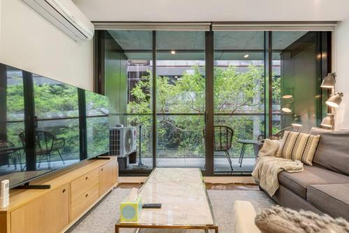 Melbourne Apartamento | Parque Canopy - Lakeside Living with Infinity Pool