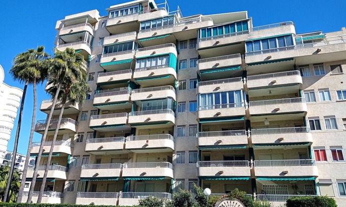 Grau i Platja Apartamento | Parque VII 9º pta.17 Solo Familias!