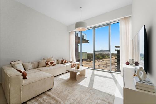 Al Safa Apartamento | Partial Canal View 2BR plus Maid close to Safa Park