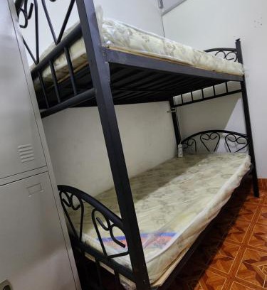 Al Rashidiya Casa | Partition Men bed space