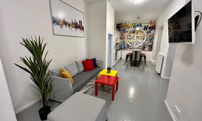 Nove Mesto Apartamento | PARTY HOUSE PRAGUE - Apartments Ve Smečkách 18, CITY CENTER!