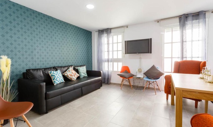 Old Town Apartamento | PASACALLES Home by Cadiz4Rentals