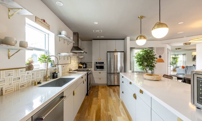 Mid Central Casa | Pasadena Hideaway w/Heated Saltwater Pool