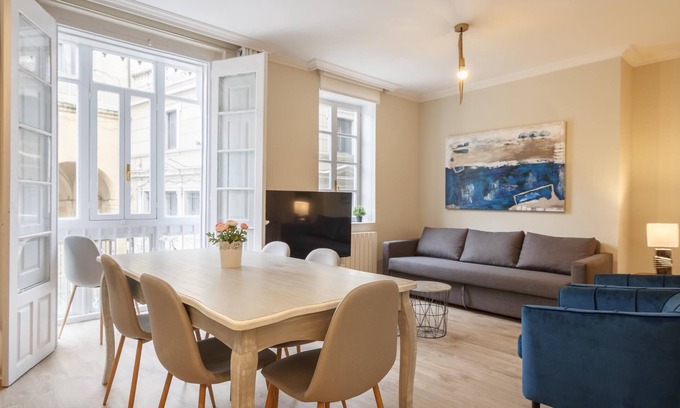Casco Viejo Apartamento | Paseo del Arenal en el Casco Viejo