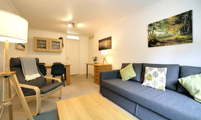 Impington Apartamento | Pass the Keys | 1BR Modern Beautiful House Pass the Keys
