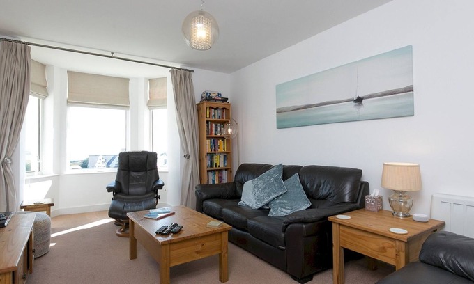 Trearddur Bay Apartamento | Pass the Keys | Spectacular Sea View Apartment with free Parking