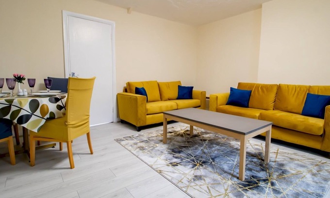 Newcastle-upon-Tyne Apartamento | Pass the Keys | Spacious Well Equipped Flat
