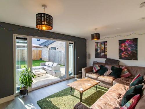 Backworth Casa | Pass the Keys Stunning Home in Backworth Park