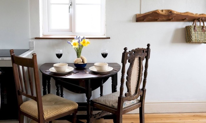 Pentrefelin Casa | Pass the Keys | Y Beudy, Glanddu