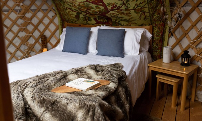 Pentrefelin Casa | Pass the Keys | Yurt from the Madding Crowd - Unique Glamping break