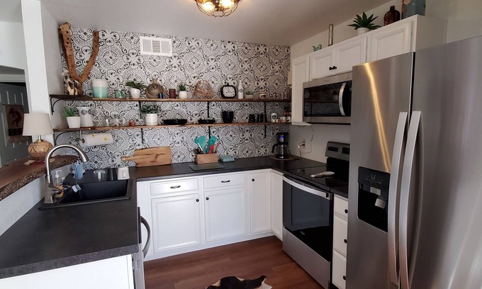 Sunridge Estates Condominio | Pat's Way Away/Quiet & Private Desert Oasis 🌴 short term available