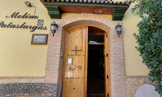 Dehesa de Santiago Cabaña | Molino Pataslargas con encanto en Río Mundo