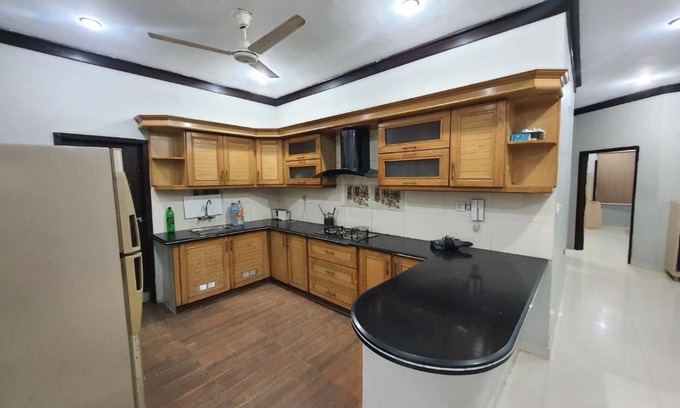 PECHS Apartamento | Patel Residency Apartment