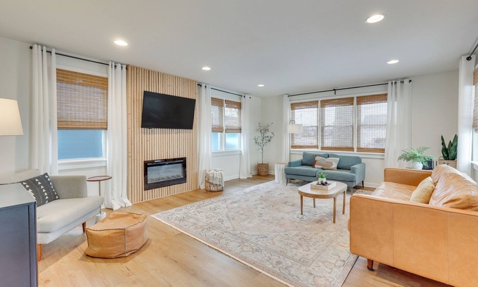 Meyers Lake Cabaña | Patio & Lake Views: Family-Friendly Canton Retreat