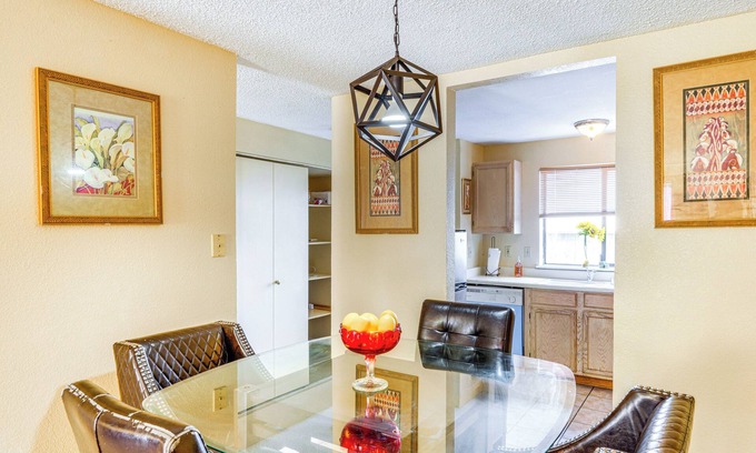 California City Apartamento | Patio & Mtn Views: Family Gem in California City