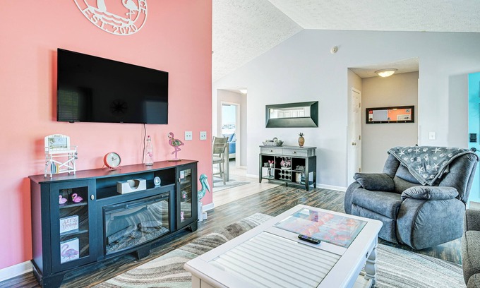Myrtle Beach Casa | Patio, Yard & Lake Views: Home in Myrtle Beach!