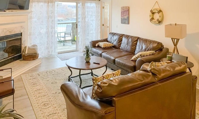 Osage Beach Apartamento | Paulie's Place
