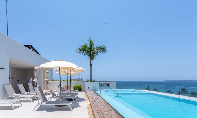 Bucerias Condominio | PAVILION 2BR, Rooftop Infinity Pool & Jacuzzi with AMAZING views of the ocean.