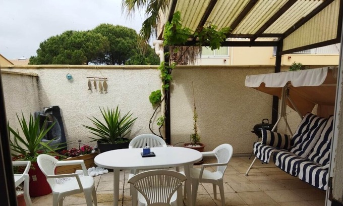 Cap d'Agde Cabina | pavilion with terrace and garage 200m from the beach richelieu