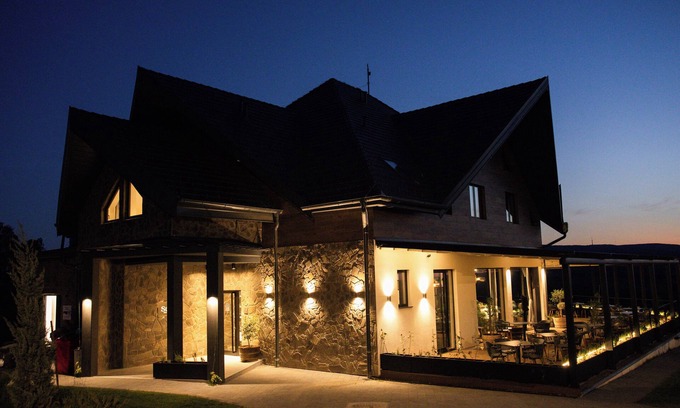 Sremski Karlovci Casa | Pećina Stroga - Bjelica Winery Rooms