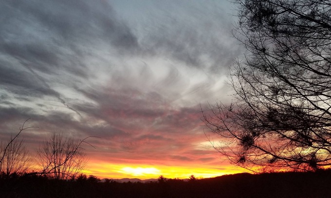 Nebo Otro | PEACE, SERENITY just minutes from beautiful Lake James & Linville Gorge.