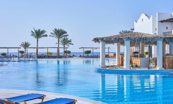 Dahab Hotel | Peaceful Room Retreat with Access to 2 Swimming Pools 5 Min Walk to Dahab Beach