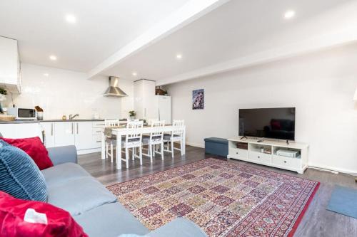 Garran Casa | Peaceful 1BR Home near Canberra Hospital - Hosted by CanStay