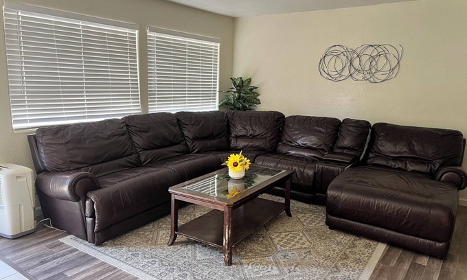 Fresno Condominio | Peaceful 2bed/1bath condo with parking