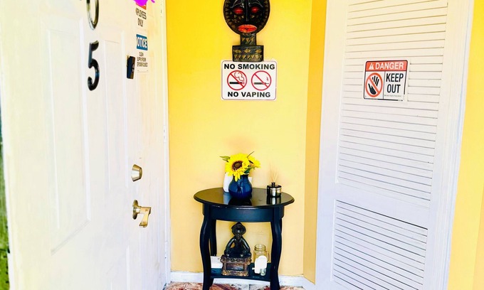 Newark Casa | Peaceful 3Bedroom Home -Near EWR/NYC