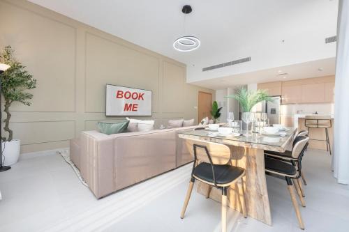 Dubai Apartamento | Peaceful 4-Bedroom Bright Kitchen Space in Dubai Creek Harbour