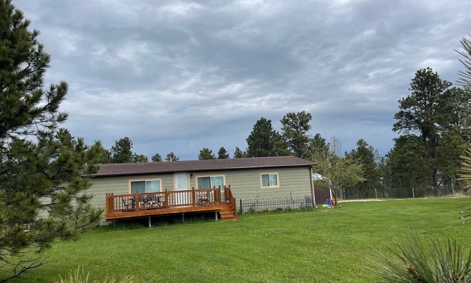 Rapid City Casa | Peaceful and private with quick access to all the Black Hills has to offer!