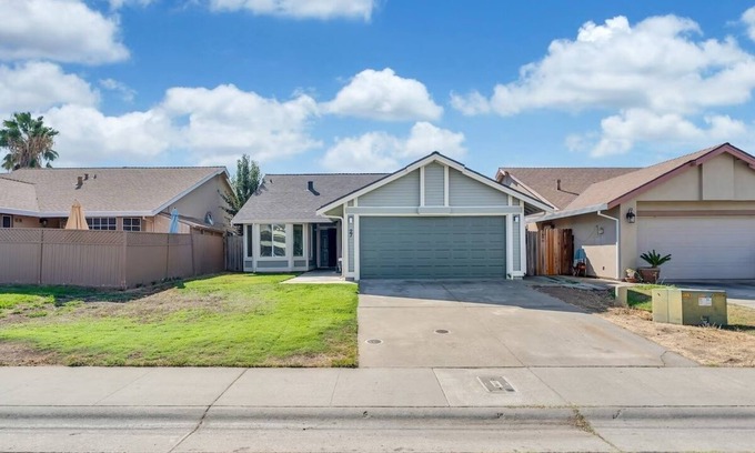Sacramento Casa | Peaceful and spacious family-friendly home perfect for long term stay
