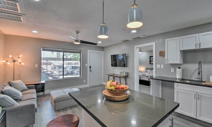 Apache Junction Condominio | Peaceful Apache Junction Condo ~ 1 Mi to Downtown!