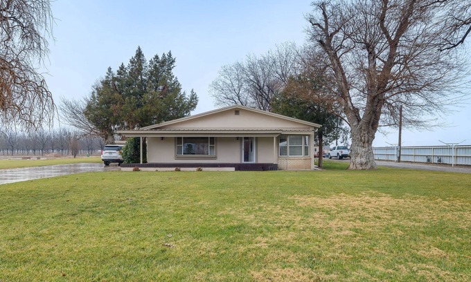 Lakewood Casa | Peaceful Artesia Vacation Rental w/ Orchard Views!