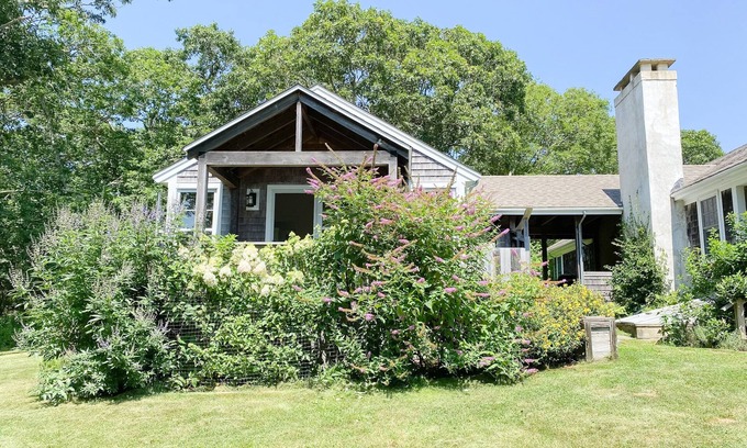 Chilmark Casa | Peaceful Chilmark Enclave with Abel's Hill Association Beach and Tennis Courts