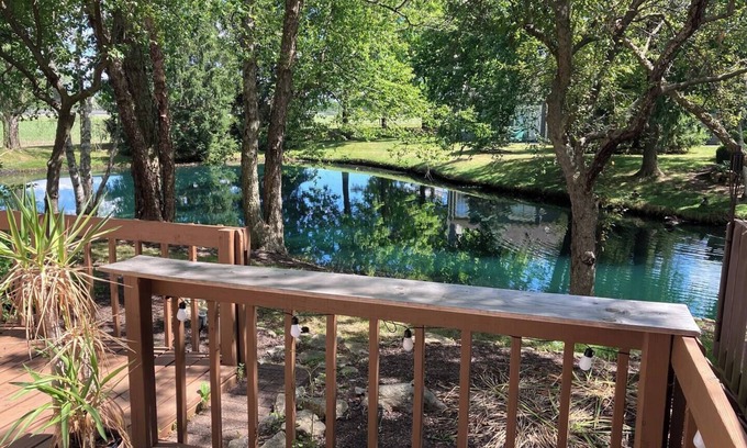 Pike Casa | Peaceful cottage home close to Downtown Indianapolis