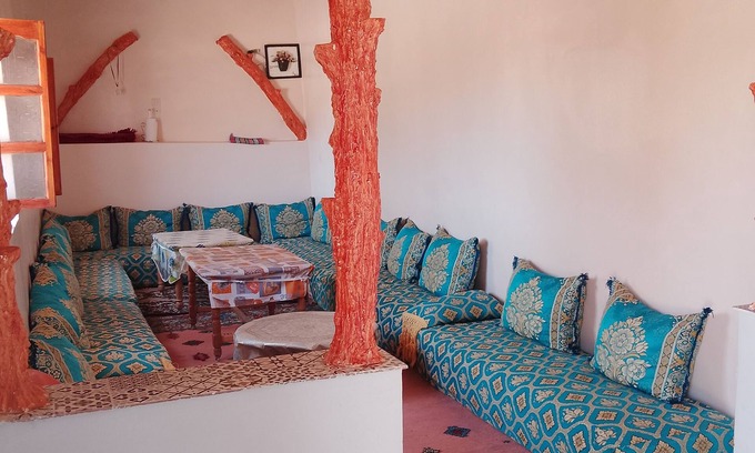 Ait Sedrate Sahl El Gharbia Casa | Peaceful Countryside Home in Rose Valley, Steps from Mgouna Castle