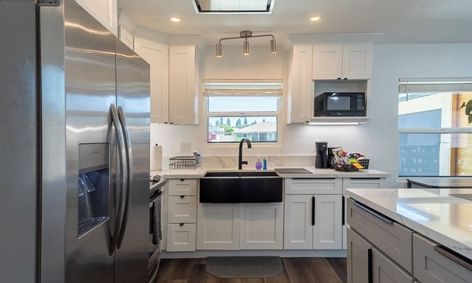 Harbor Casa | Peaceful Escape: near LAX / Long Beach/ Sofi /Forum/ wlk 2 Dignity Sport Park