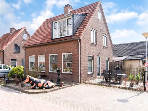 Elim Casa | Peaceful Family Home in Elim