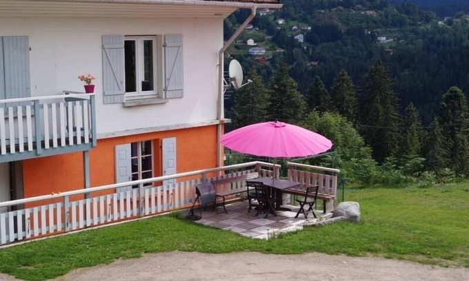 Gerardmer Cabaña | Gîte tranquilo con garaje, terraza y Wifi cerca del lago de Gérardmer