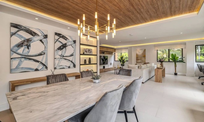 El Tesoro Apartamento | * Peaceful Heaven: 2.5 Bath+2 Bed