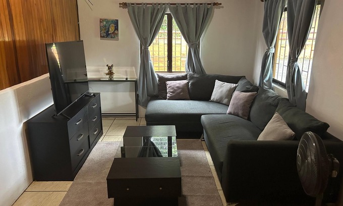 El Fosforo Casa | Peaceful Jungle Home. River Access + Arenal Views