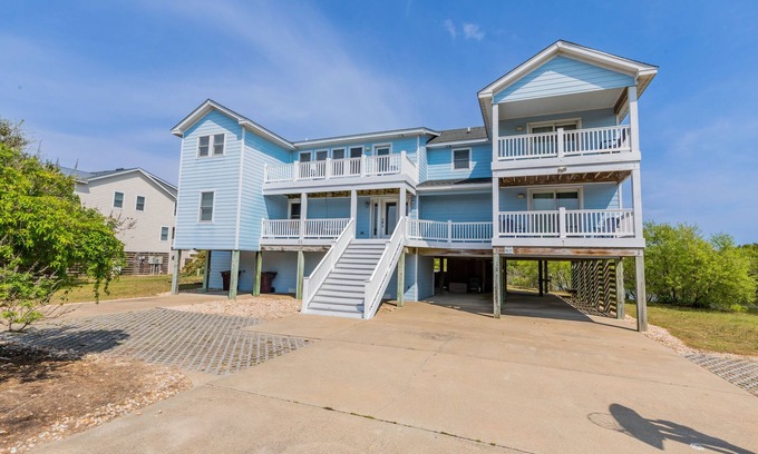 Southern Shores Casa | Serie de firmas | Prescripción OBX | Costas del sur | Oceanside | 7 habitaciones | Duerme 16