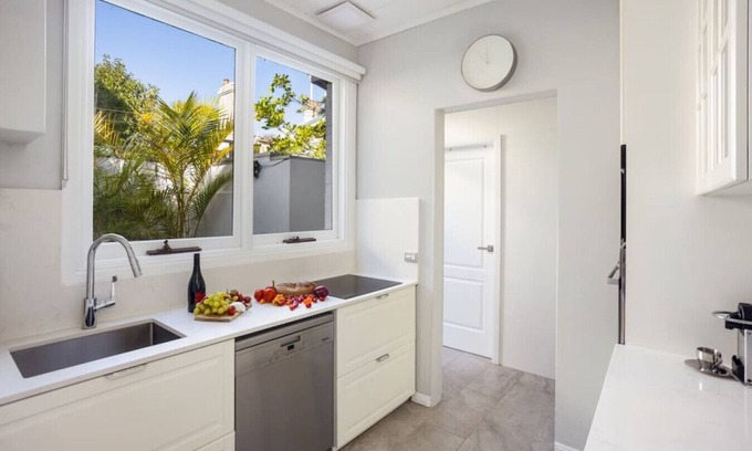 Paddington Casa | Peaceful & Light Paddington home
