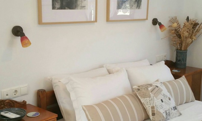 Naxos Apartamento | Peaceful, panoramic seaview retreat, 5min from beach, eastern Naxos