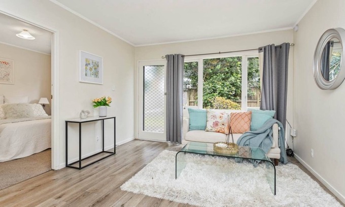 Mount Eden Casa | Peaceful place to rest and recharge, close to CBD