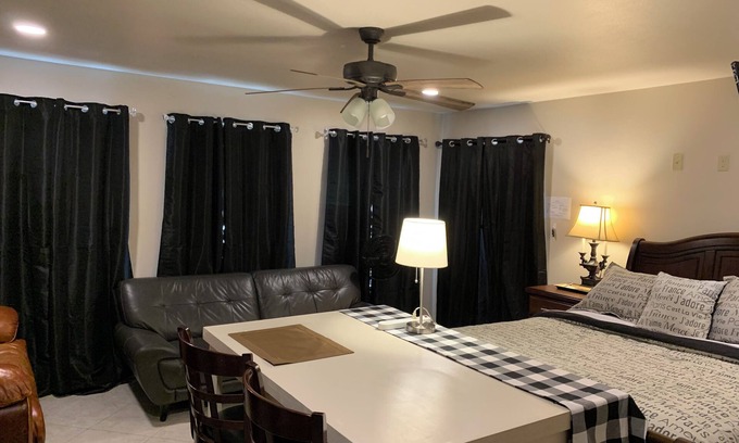 Brownsville Apartamento | Peaceful & Private Studio #2