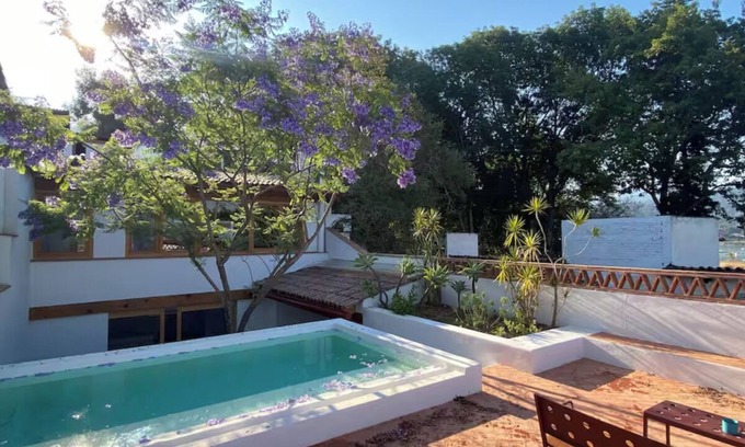 Santa Maria Ahuacatlan Casa | Peaceful pueblo home near the lake