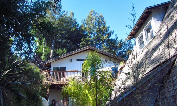Mill Valley Villa | Retiro pacífico Compuesto parcial o total, $ 1250 a $ 3000 por noche.